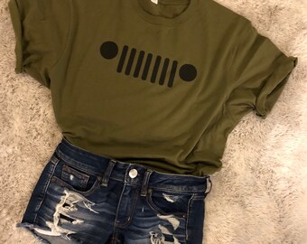 Green Jeep Wrangler logo t-shirt