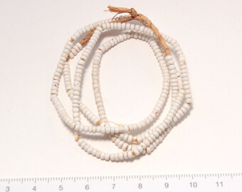 african old beads white 1str/O-0003