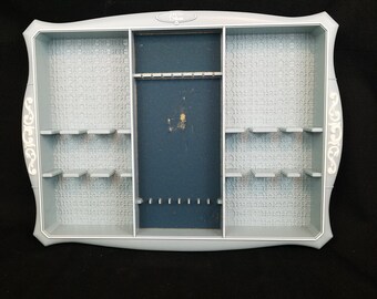 Vtg Oneida Deluxe Plastic Flatware Tray in Blue White Designs Flocked Center Area DAMAGE Flatware Not Included