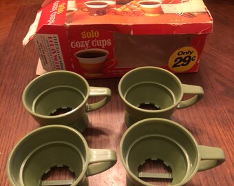 Vintage Box of 4 Solo Cozy Cups Green
