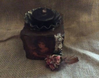 Rustic candleholder