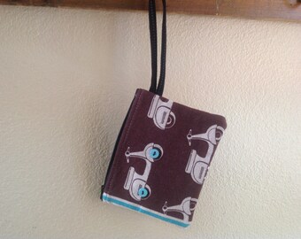 WRISTLET with Scooter and buttons