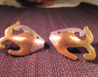 Metale Casada Fish Earrings - Mexico