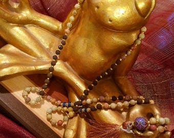 Soapstone Mala with Opulent Arches Color-Changing Mood Guru