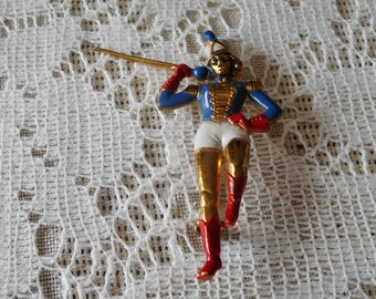 Vintage Metal Drum Majorette Brooch ***FREE SHIPPING***