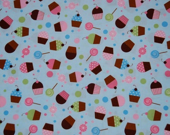 Robert Kaufman fabric CUPCAKES