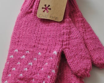 Ready made : pink mittens with tiny hearts (child large)
