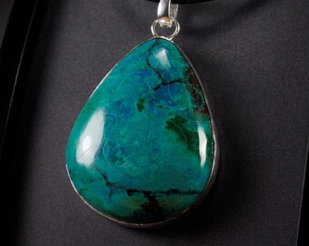 Chrysocolla stone pendant