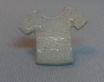 Raku Ceramic T-shirt Brooch