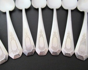 Antique Teaspoons, La France 1920 by Wm Rogers & Son, Silverplate Set of 8 Spoons, Vintage Flatware Silverware