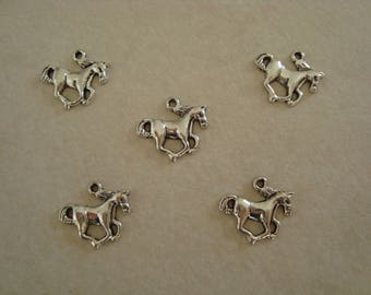 Silver metal galloping horse charm