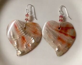 Mother of Pearl Earrings, Heart Shape Earrings, Valentines gift for her, Mother of Pearl Heart Shape Earrings.