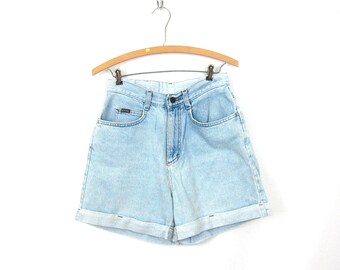 Distressed Faded Blue Jean Shorts High Waist Denim Vintage MOM Shorts Lightwash Roll Up Cuff Summer Shorts Womens Size 8 28 inch waist Small
