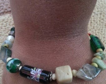 Handmade OOAK #16 beaded bracelet