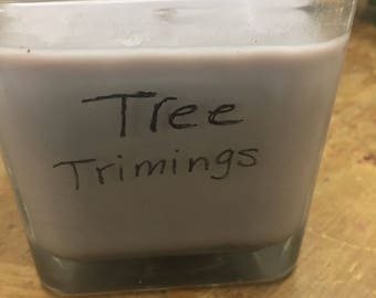 Tree Trimings 12 Oz Christmas Candle