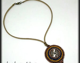 Necklace to embroidery