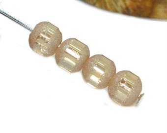 50 04mm peach frosted beads