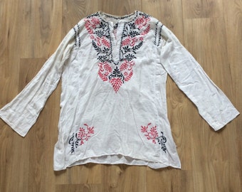 Vintage 70s Embroidered Blouse Small