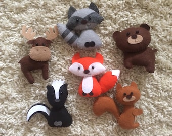 Woodland stuffed animals, woodland decor, forest animals, woodland nursery decor, woodland ornaments, felt animals, animal magnet, Keychain