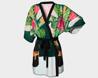 Tiger Vase on Emerald Kimono