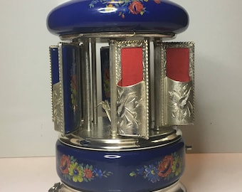 Reuge Carillon Cigarette Dispenser 1940s