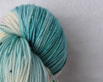 Hand-dyed yarn - sock yarn - superwash - merino - dyed-to-order - speckles - ISLANDE