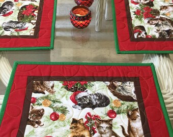 Quilted Placemats, Christmas Placemats, kitty Cats Placemats, Holiday Kitty Cats, Christmas Decor, Holiday Placemats, Table Placemats,