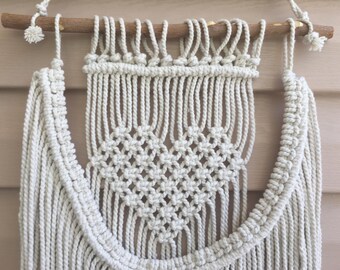 Macrame wall hanging, woven wall hanging, woven wall tapestry, boho wall hanging, wall tapestry, macrame, boho home decor, textile hanging
