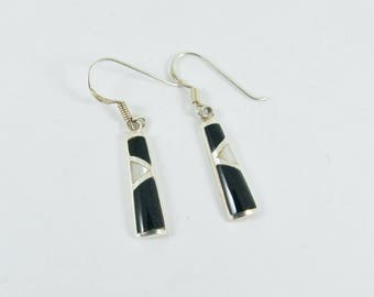 Vintage 925 Sterling Silver Mother Of Pearl & Onyx Drop Earrings