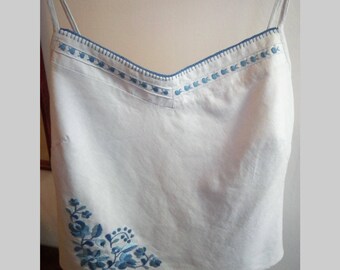 Hand-embroidered Hungarian women top with Matyo embroidery