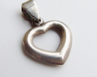 Vintage 925 Sterling Silver Small Heart Pendant