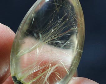 24 cts Clear Rutilated Quartz Crystal with various inclusions in Crystal Clear Quartz. 3164