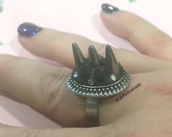Black Crystal and Spiked Ring