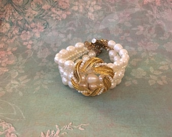 ON SALE SET Sale - 5 strand freshwater pearl and glass pearl bracelet - vintage glamour - Old Hollywood - Pinup - Burlesque - Estate - Brida
