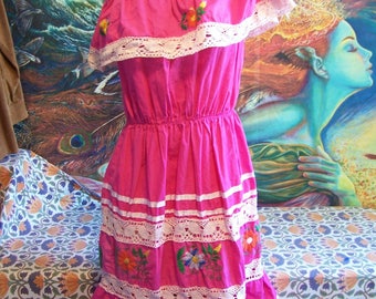 Mexican Dress, Off shoulder, Embroidered, Rose, Pink, Frida, Cinco de Mayo