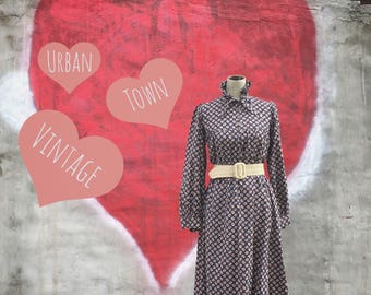 Vintage Red And Navy Blue Paisley Ruffle Neck Dress (Size Medium)