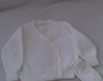 babies cardigan,babies white cardigan,babies double breasted cardigan,babies cardigan sets,babies cardigan and mitts