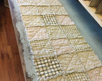 No. 60 Homespun Rag Tablerunner