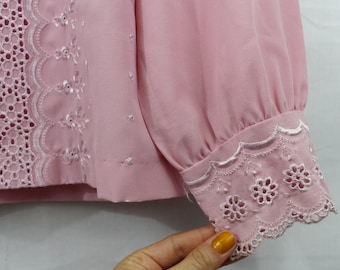 Vintage Light Blush Pink Embroidered Eyelet Button Down Women's Blouse Size S M L