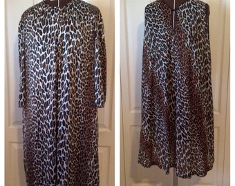 Vintage Early 60's Vanity Fair Leopard Print Shift Lingerie Set Large
