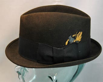 Vintage Royal Stetson Fedora Black with Black Hatband featuring Multicolor Feather Size 7 1/8 01393