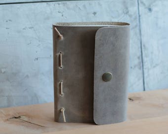 Personalized Leather Journal Notebook Personalized Journal Personalized sketchbook - A 6 Color milky-gray