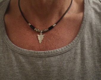 Arrowhead necklace leather