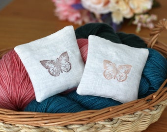 Lavender Sachets, Value Pack of 4 Organic Lavender Pillows, Dried Lavender for Yarn Storage