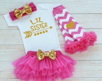 Baby Girl Outfit, Little Sister, Little Sister Shirt, Take Home Shirt, Baby Sister Outfit, Little Sister Bodysuit, Baby Girl Gift, Baby Tutu