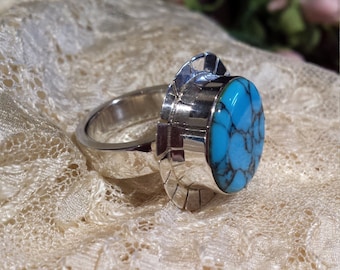 Sterling silver native American turquoise ring