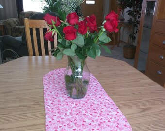 Hearts, Hearts and More Hearts Reversible Tablerunner