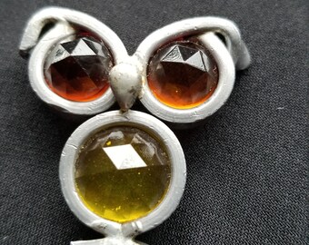 Charming Vintage Owl Brooch