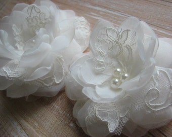 Wedding hair flower Ivory lace flower Ivory bridal flower Ivory hair flowers 3 inch ivory flower Ivory lace hair piece Bridal ivory flower