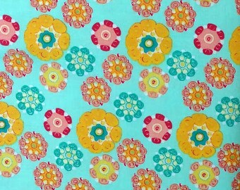 SALE - Westminster Fabrics - Mulberry Collection by Dan Bennett - Cocoon (PWDB044.GLOW) - 1 Yard